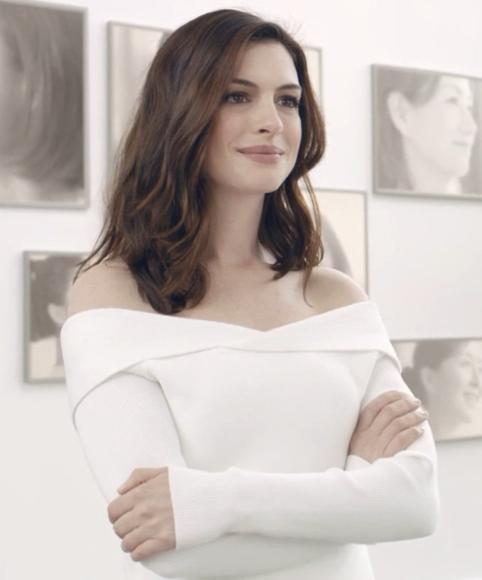 52 Most Beautiful Women in the World (Updated 2024) 22 who is Anne Hathaway
