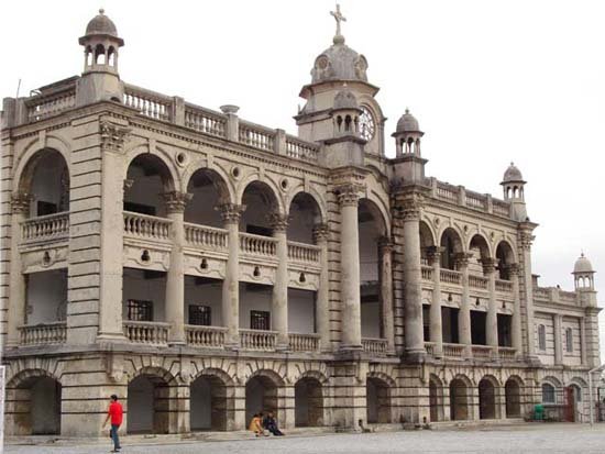 Best Schools in India: भारत के टॉप स्कूल जानें रेटिंग फीस एवं एडमिशन प्रक्रिया के बारे में 8 St George's college Mussoorie