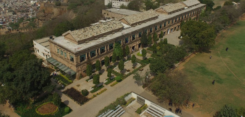 Best Schools in India: भारत के टॉप स्कूल जानें रेटिंग फीस एवं एडमिशन प्रक्रिया के बारे में 9 the Scindia school gwalior